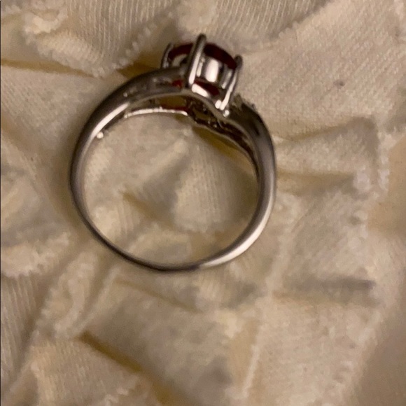 Red Ruby inspired Costume Jewelry Ring - Picture 7 of 7